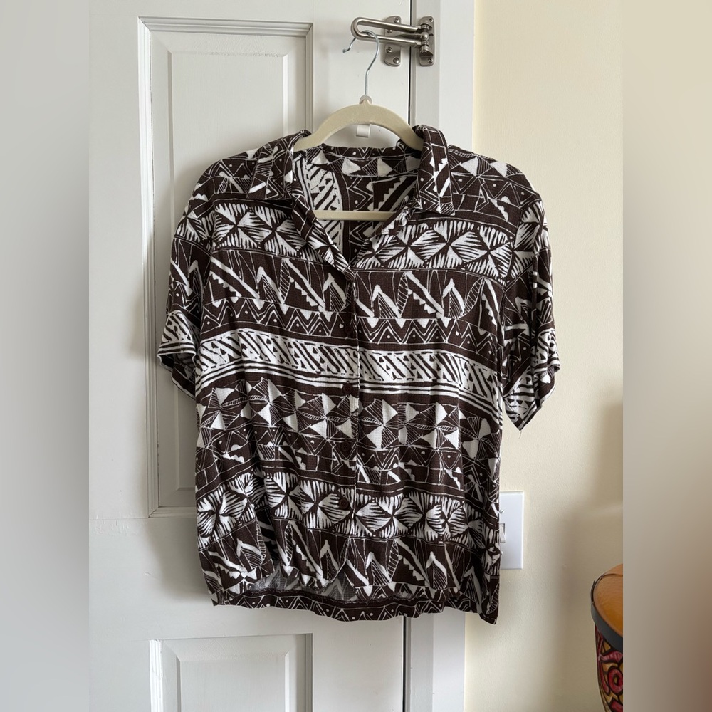 Alfred Dunner brown Hawaiian shirt sz S